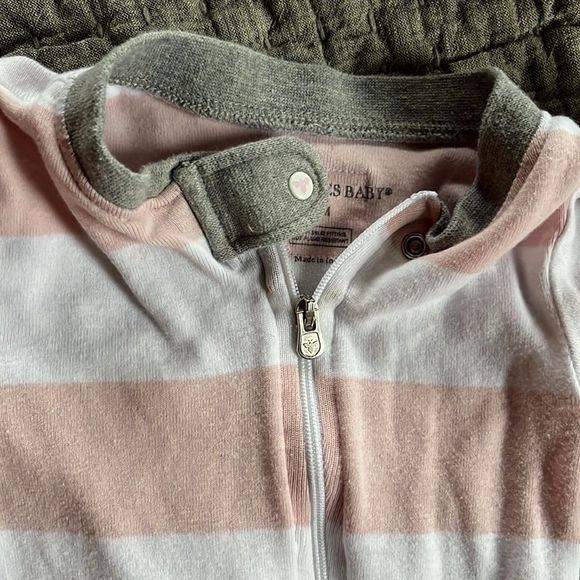 Pair of Burt’s Bees Footie Pajamas - Picture 4 of 11